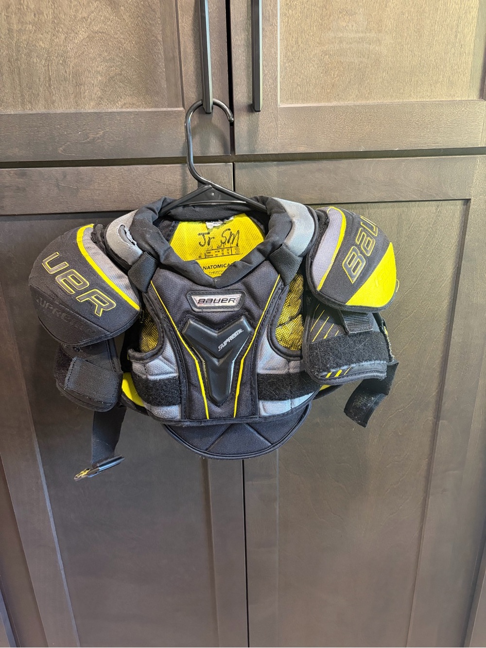 Bauer Supreme Junior Small Hockey Shoulder Pads